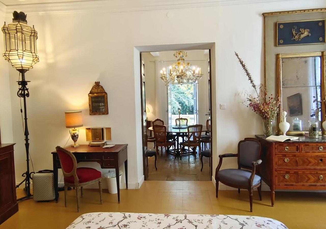 Rue Du Chateau A Cabrieres D'Avignon Bed & Breakfast Dış mekan fotoğraf