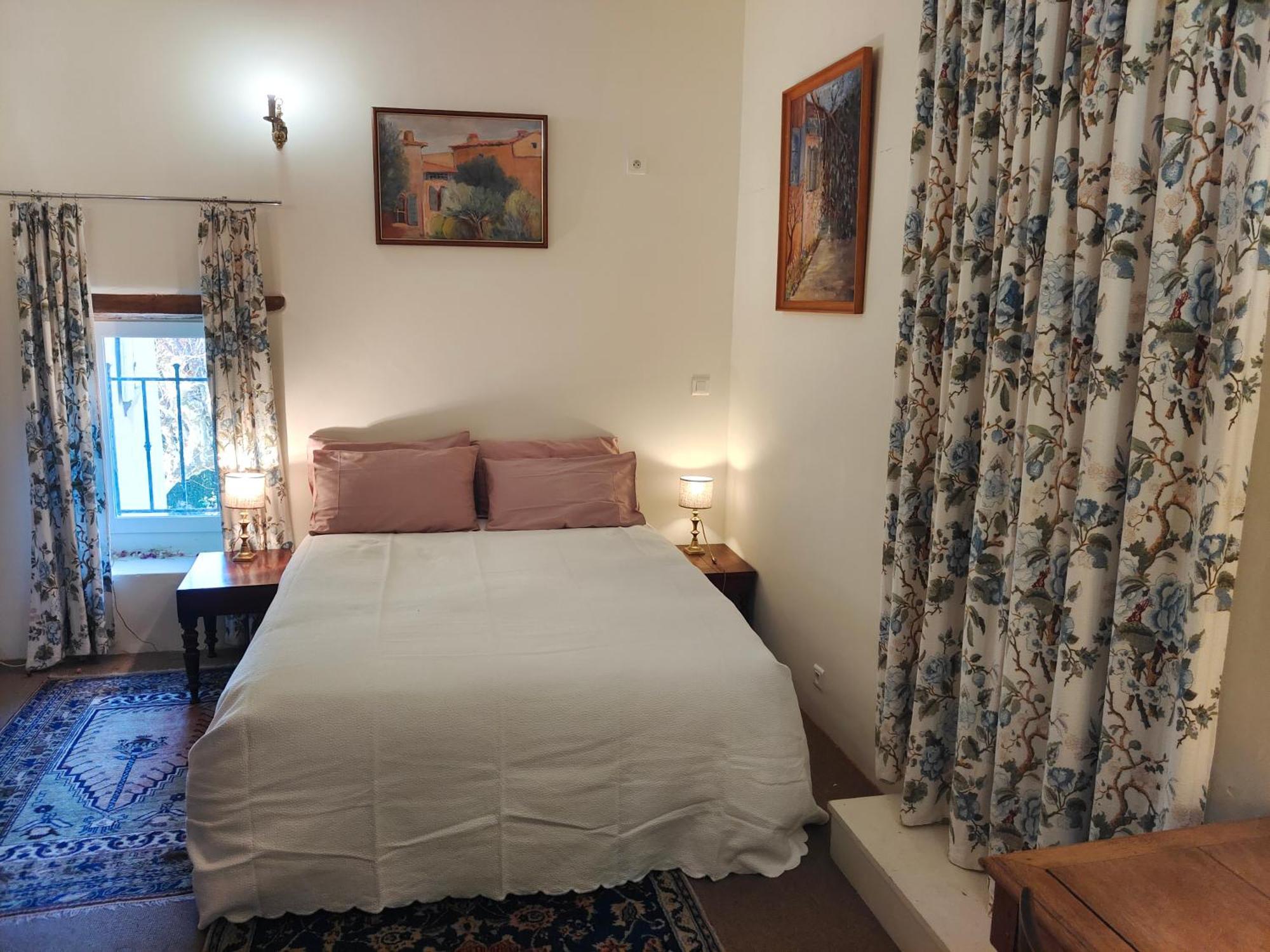 Rue Du Chateau A Cabrieres D'Avignon Bed & Breakfast Dış mekan fotoğraf