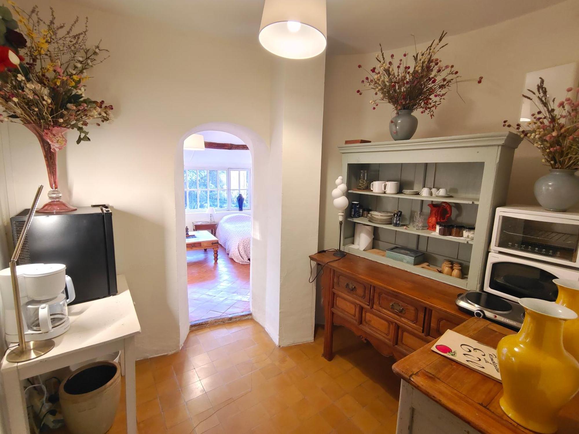 Rue Du Chateau A Cabrieres D'Avignon Bed & Breakfast Dış mekan fotoğraf